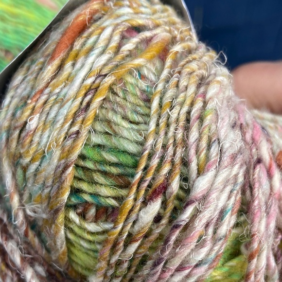 NORO KIBOU The World of Nature Bundle of three balls - Picture 6 of 11